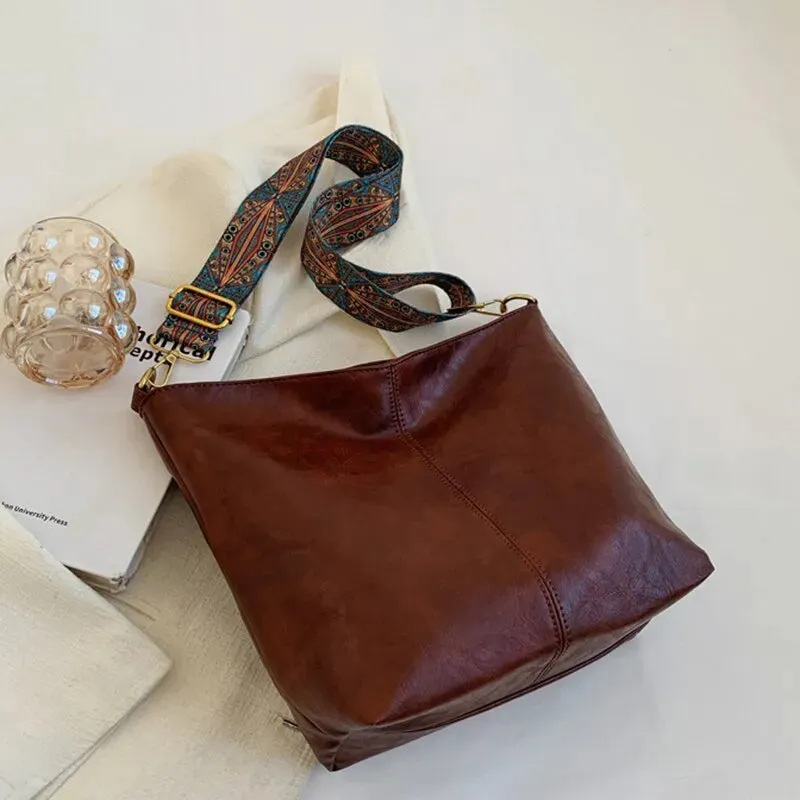 Bourbon Shoulder Bag