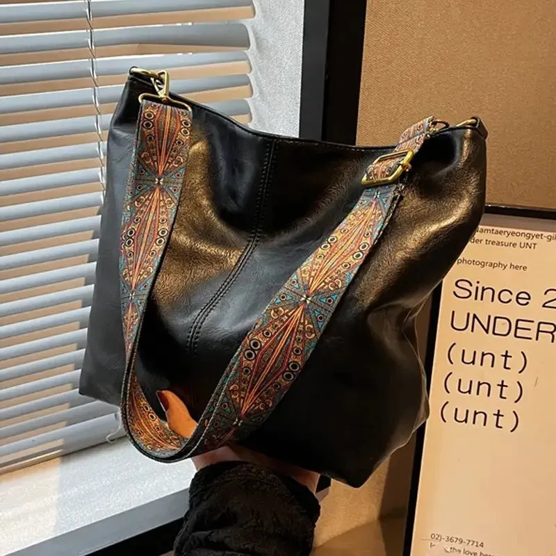 Bourbon Shoulder Bag
