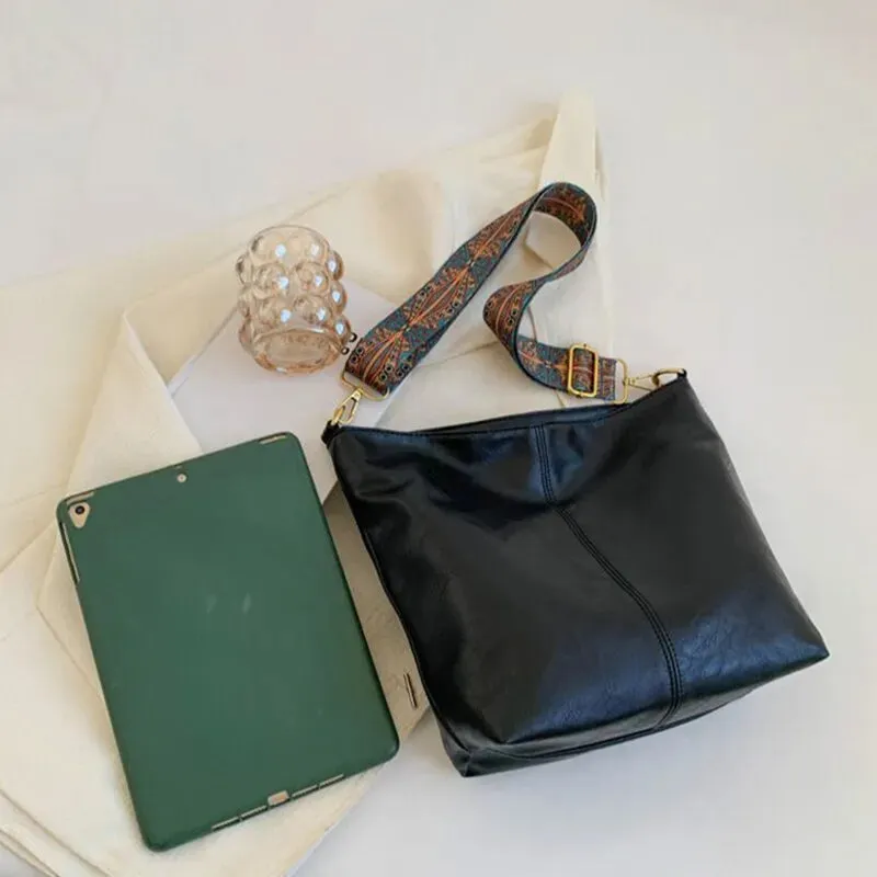 Bourbon Shoulder Bag
