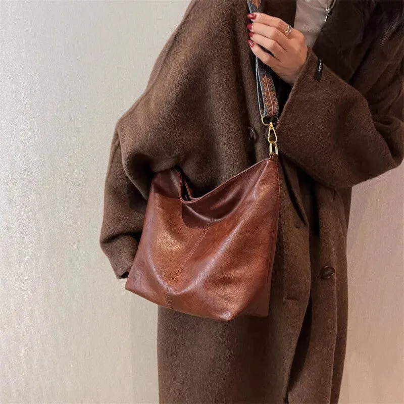 Bourbon Shoulder Bag