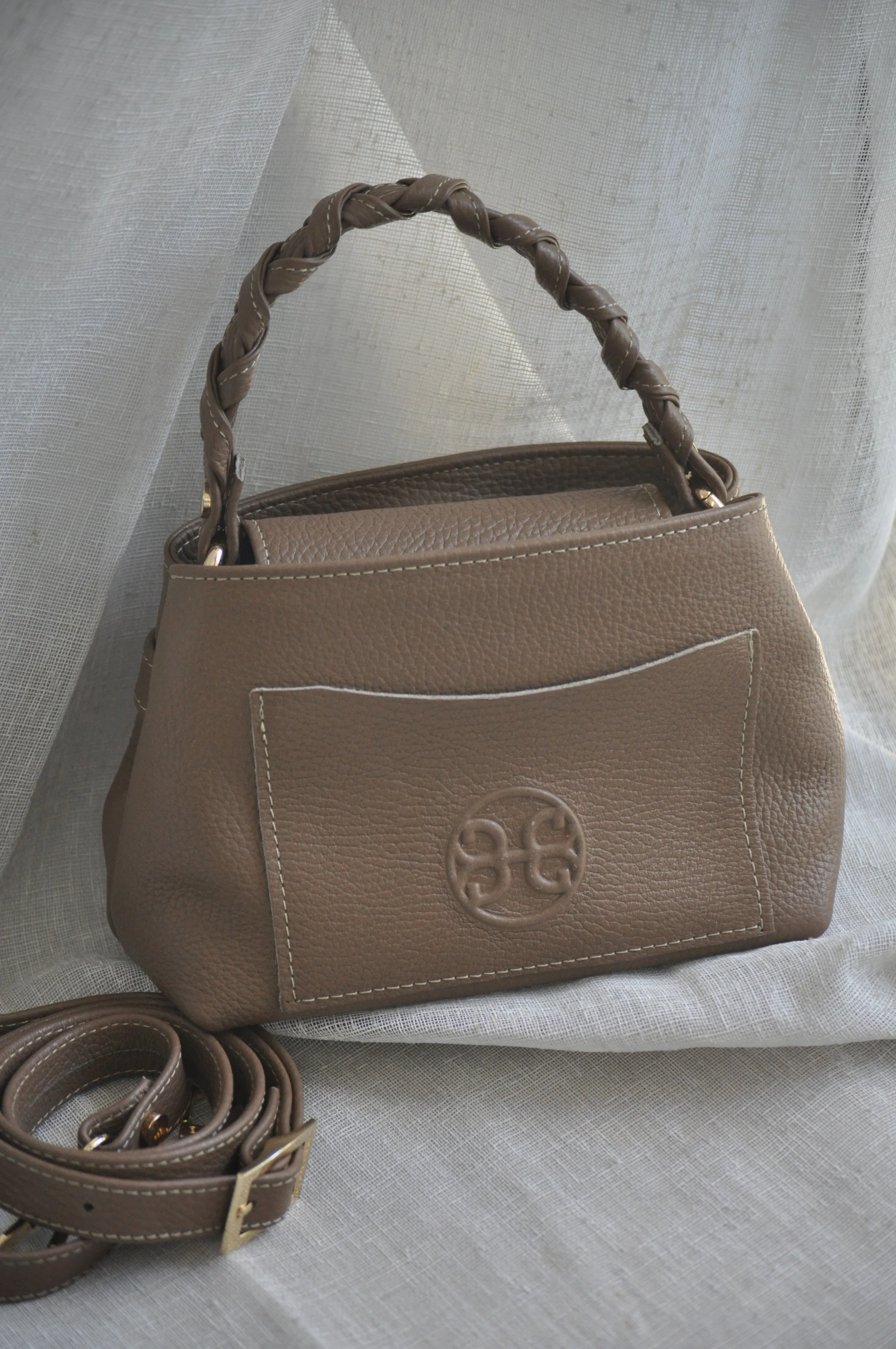 Emily 20 Leather Handbag- Biscotti