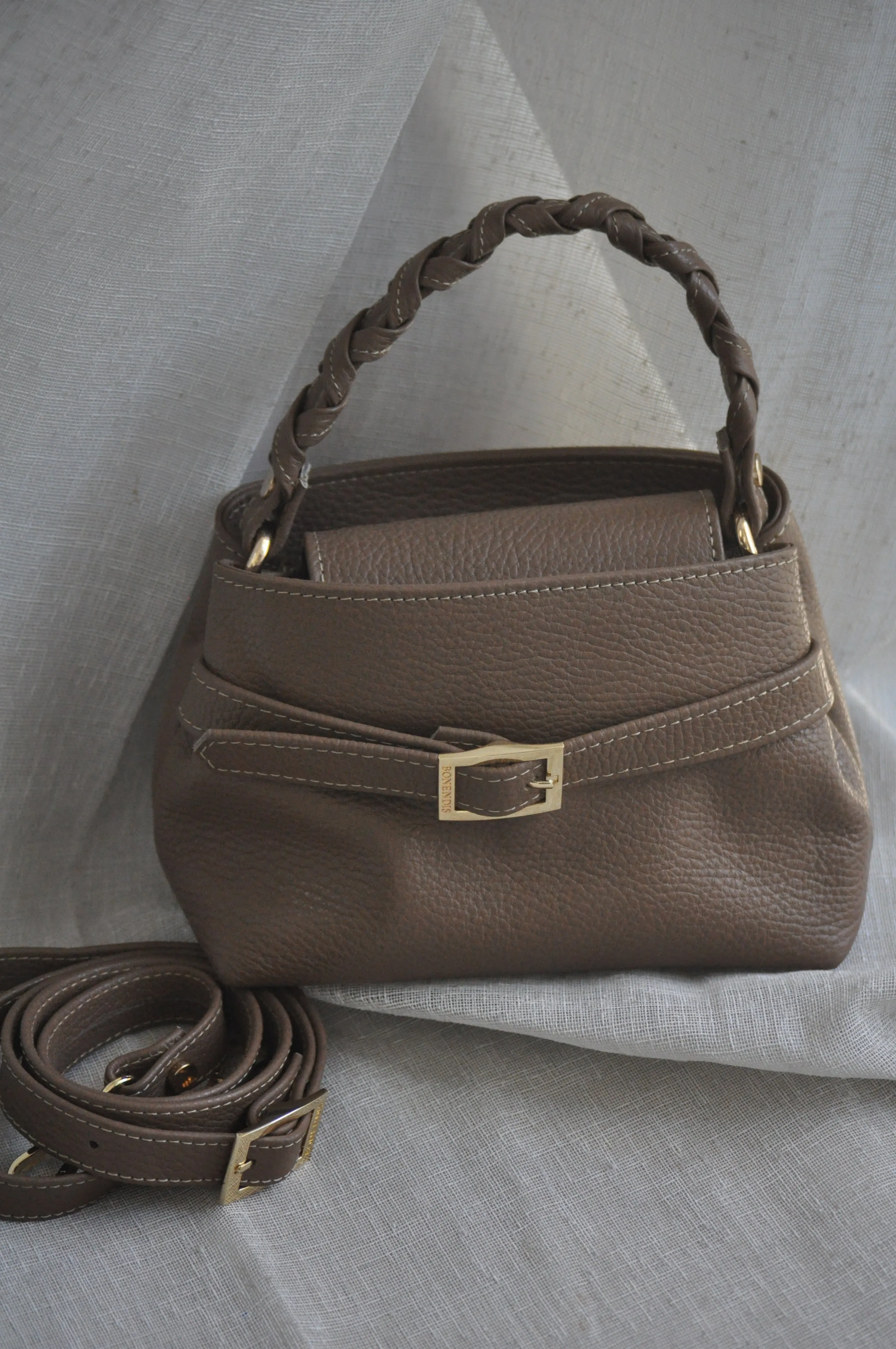 Emily 20 Leather Handbag- Biscotti